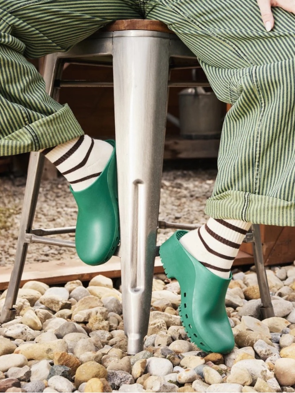 Calzuro classic green clogs without holes